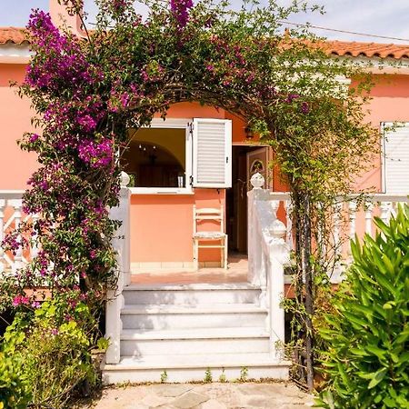 2 Bed House With Mountain View Apartment Alykes  Exterior foto