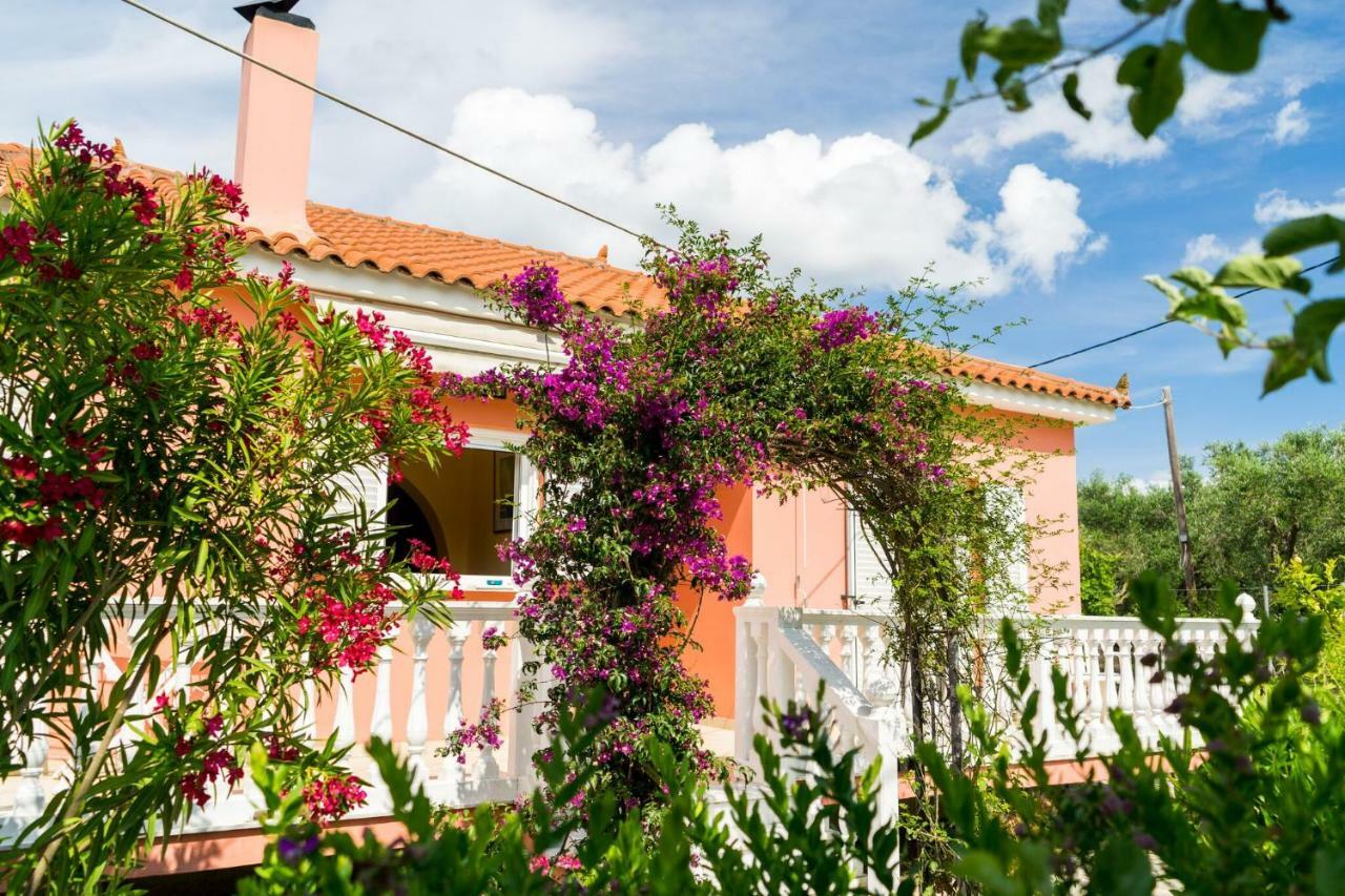2 Bed House With Mountain View Apartment Alykes  Exterior foto